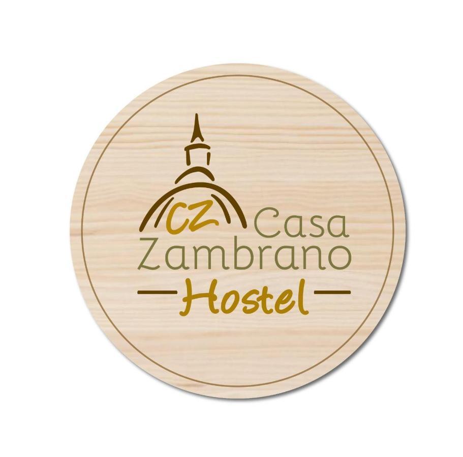 Hostel Casa Zambrano 포펜 외부 사진